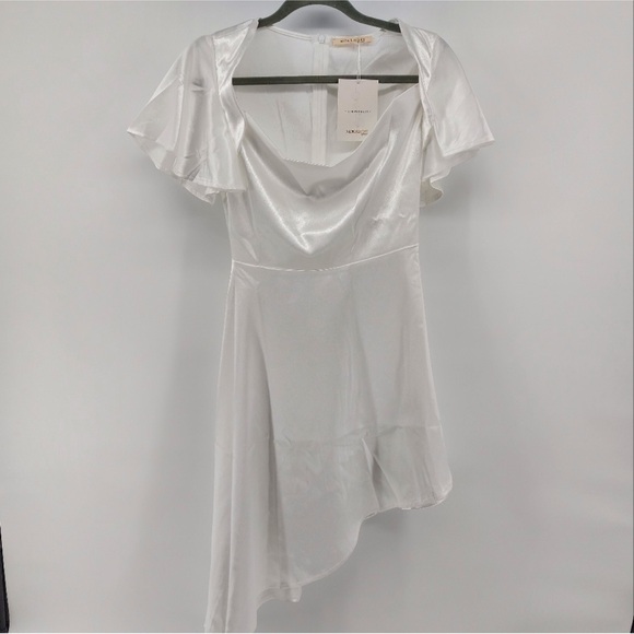 Morrisday The Label Dresses & Skirts - NWT MORRISDAY Elegant White Satin Dress